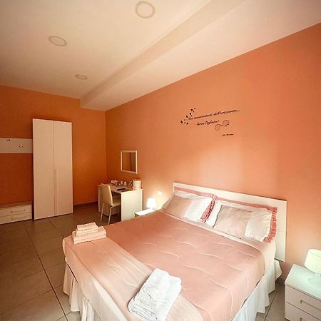 Rianna House B&B ナポリ エクステリア 写真